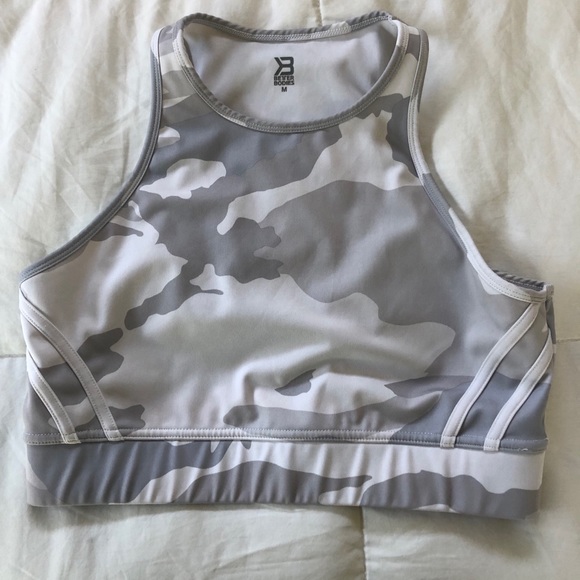 BETTER BODIES Other - Better Bodies Chelsea Halter Sports Bra